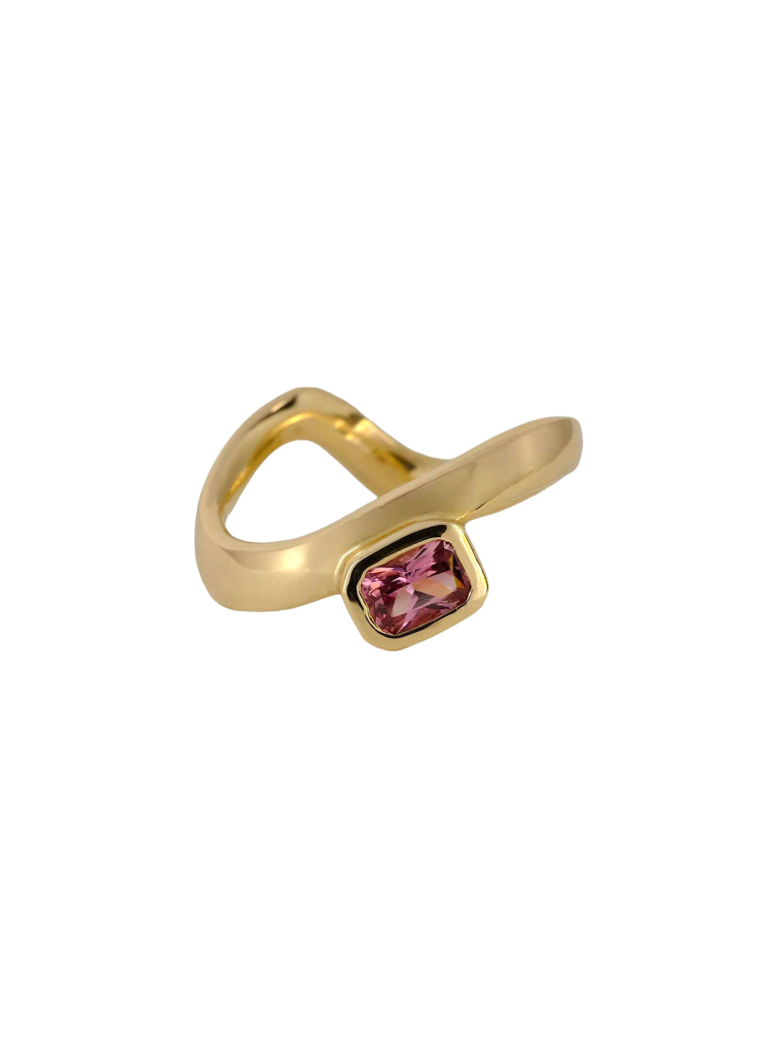 Curvy band with pink sapphire